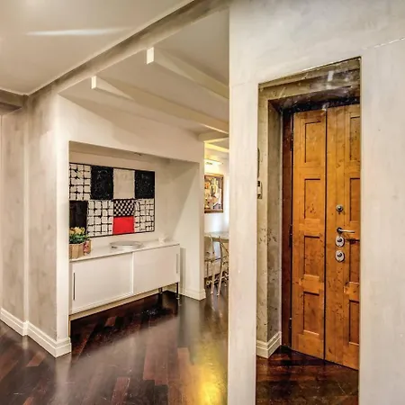 Spacious Flat By Piazza Navona